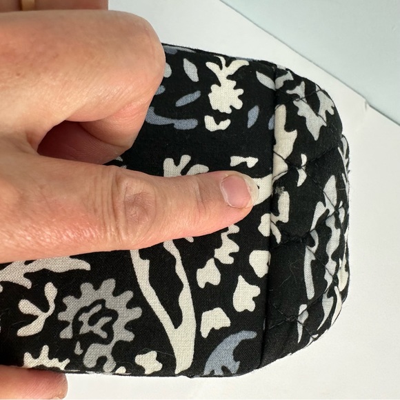 Vera Bradley Paisley Noir Quilted Turlock Tote "Travel Turlock Tote"& Wallet Set - Picture 7 of 14